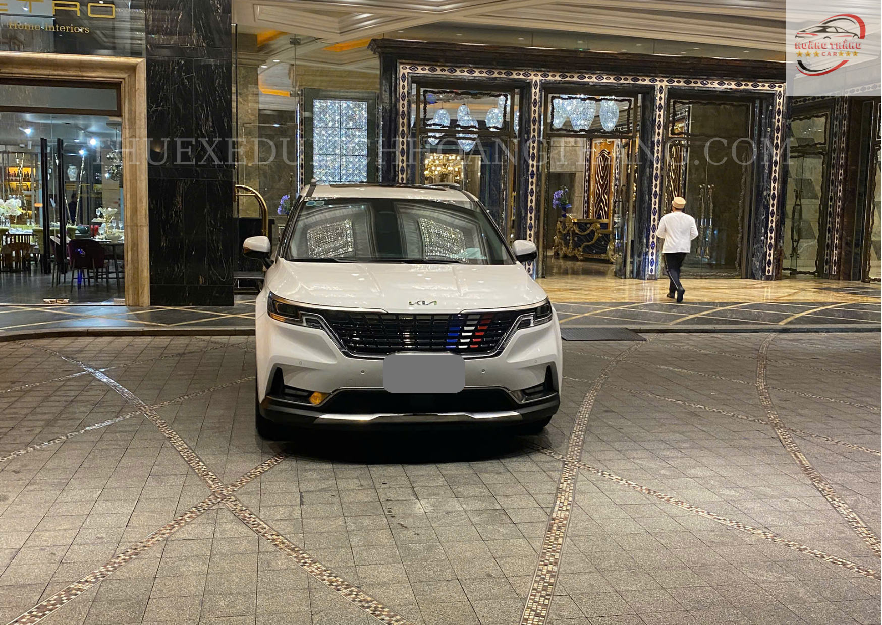 Thuê Xe Carnival Dài Hạn - Tháng/Năm